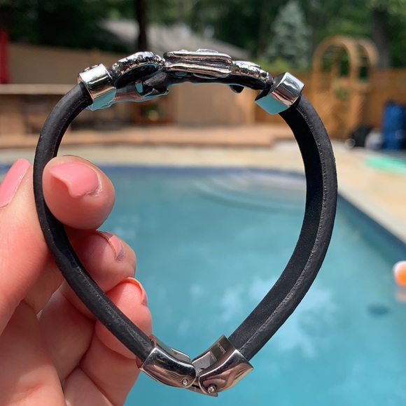 New Men’s Leather and Stainless Steel Bracelet - Picture 6 of 9